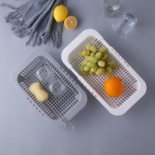 Load image into Gallery viewer, Extendable plastic basket to dry water from vegetables, fruits or anything

