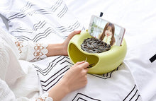 Load image into Gallery viewer, Plastic snack bowl with fruit bowl and mobile phone bracket
