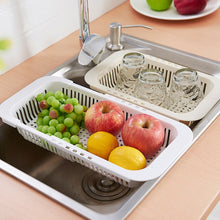 Load image into Gallery viewer, Extendable plastic basket to dry water from vegetables, fruits or anything
