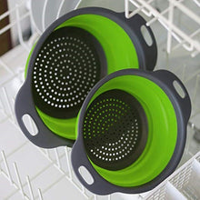 Load image into Gallery viewer, The silicone vegetable and fruit washing basket is fordable
